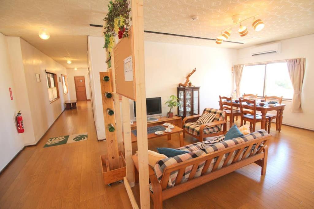 Beach Side Hotel Yamoriyanonikai Nago Εξωτερικό φωτογραφία